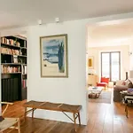 Paris Apartment Pettit Equipped