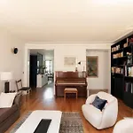 Paris Apartment Pettit Equipped