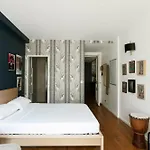 Paris Apartment Pettit Equipped